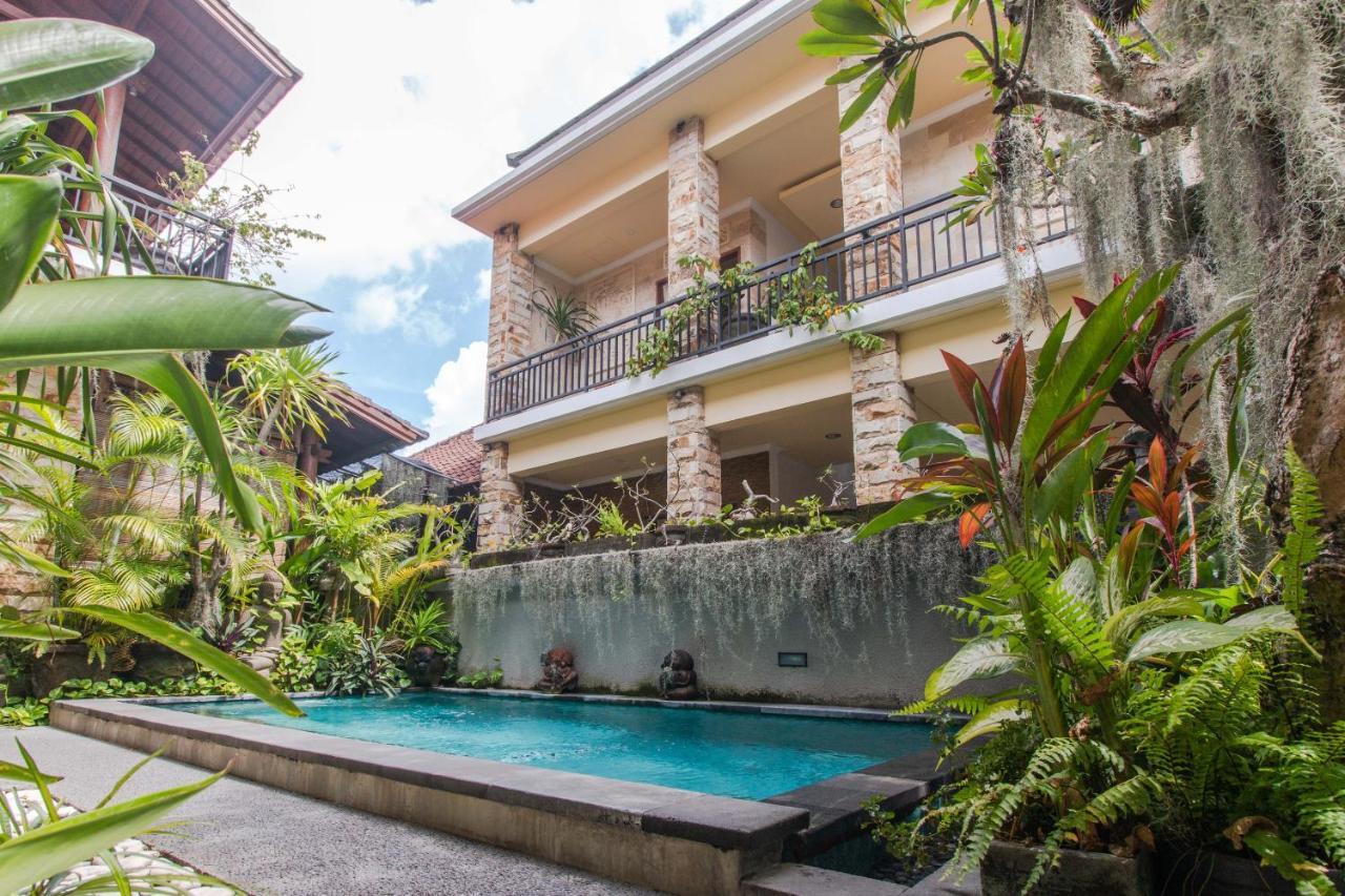 Oyo 401 The Frog Homestay Sanur Buitenkant foto